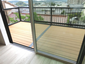 ウッドデッキ
